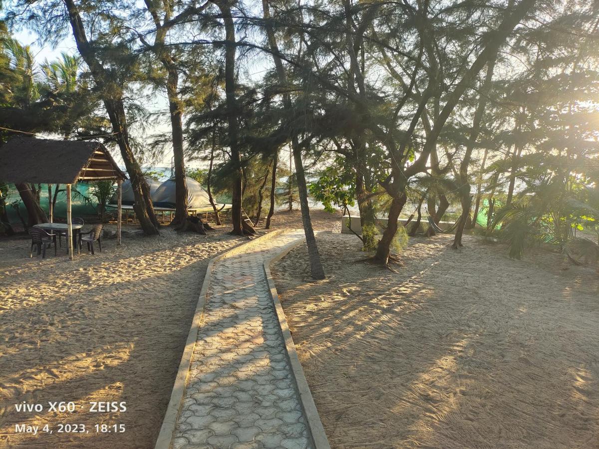 His Grace Sea View Cottages - Private Beach At Malpe Udupi Exterior foto